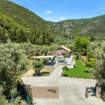 Luxury Waterfalls Privet Pool Jaccuzi