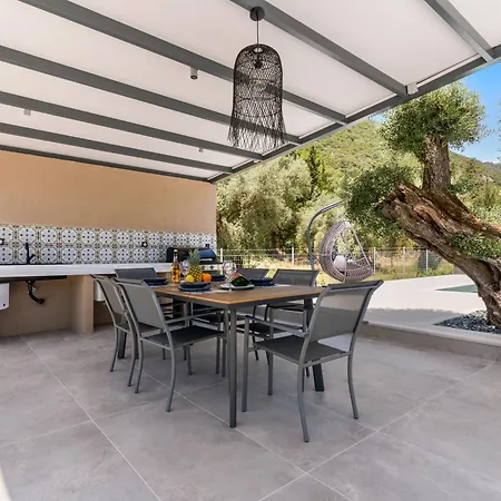 Luxury Waterfalls Privet Pool Jaccuzi Nydri (Lefkada)