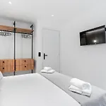 Luxury Waterfalls Privet Pool Jaccuzi * Nidhrion