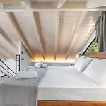 Villa Luxury Waterfalls Privet Pool Jaccuzi Nidhrion