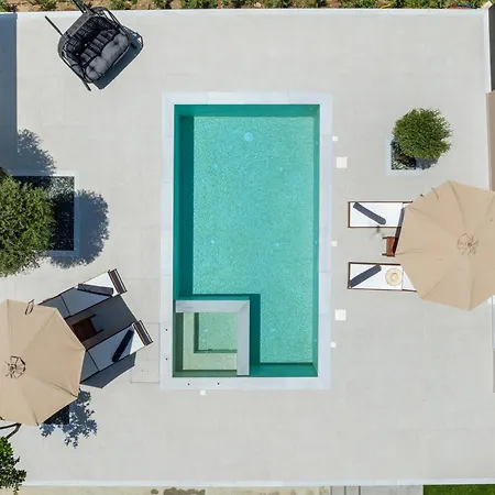 Luxury Waterfalls Privet Pool Jacuzzi