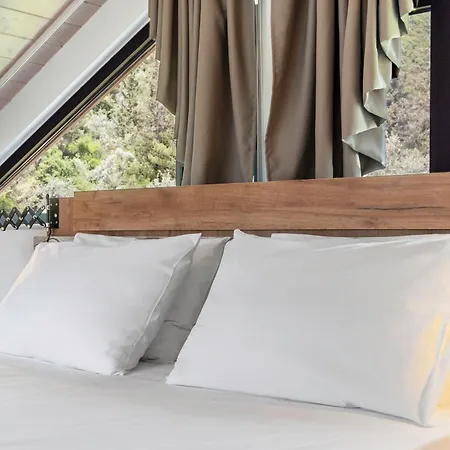 Vilă Luxury Waterfalls Privet Pool Jaccuzi