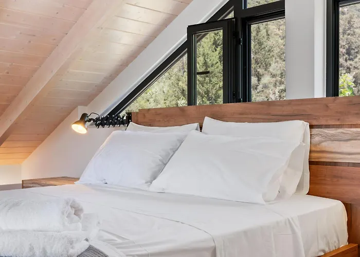 Luxury Waterfalls Privet Pool Jaccuzi Villa *